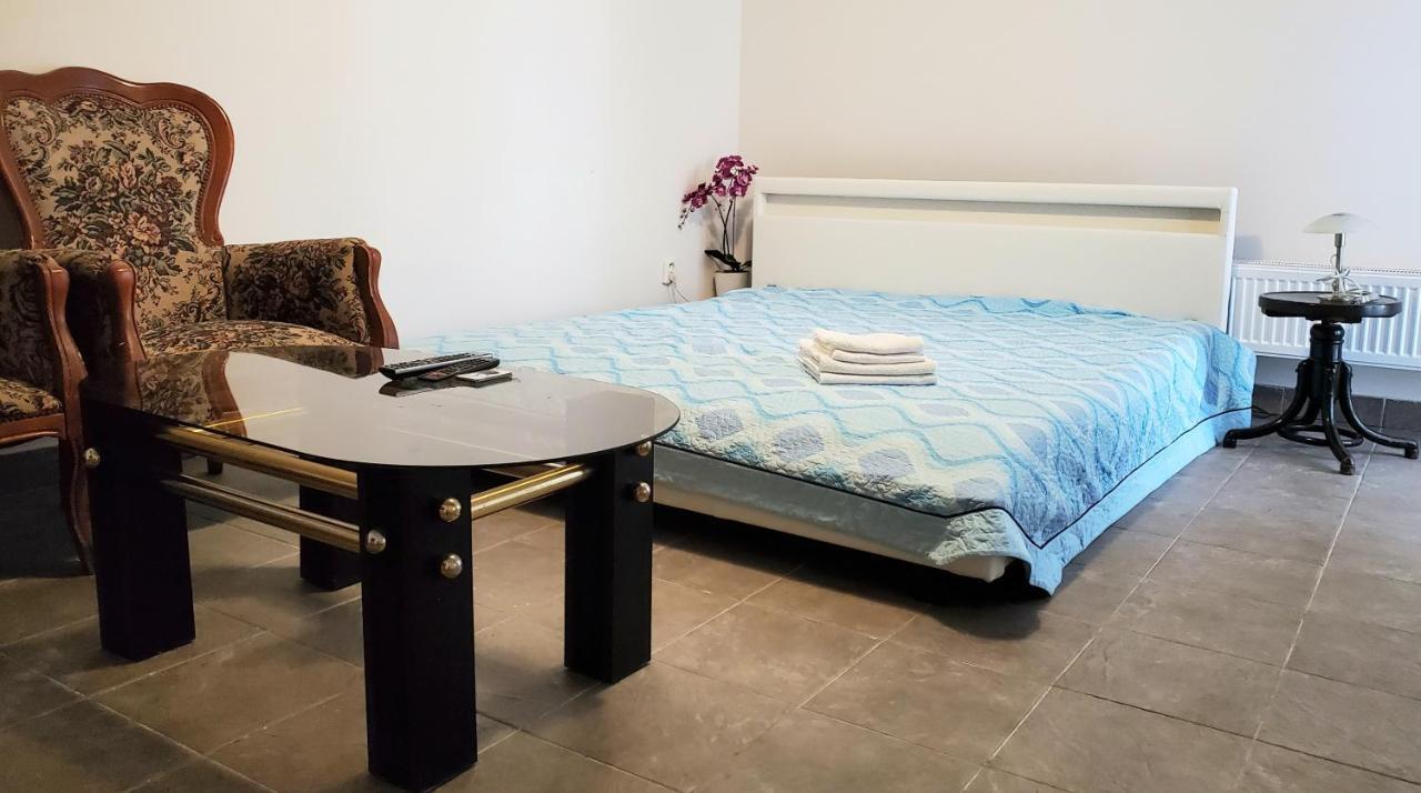 Apartman Stary Liskovec Brno Exterior foto